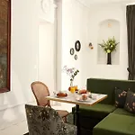 Chateau Leognan, Domaine Viticole - Proche Bordeaux 5* Леоньян