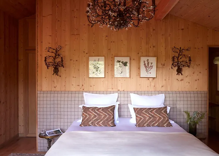 Chateau Leognan, Domaine Viticole - Proche Bordeaux